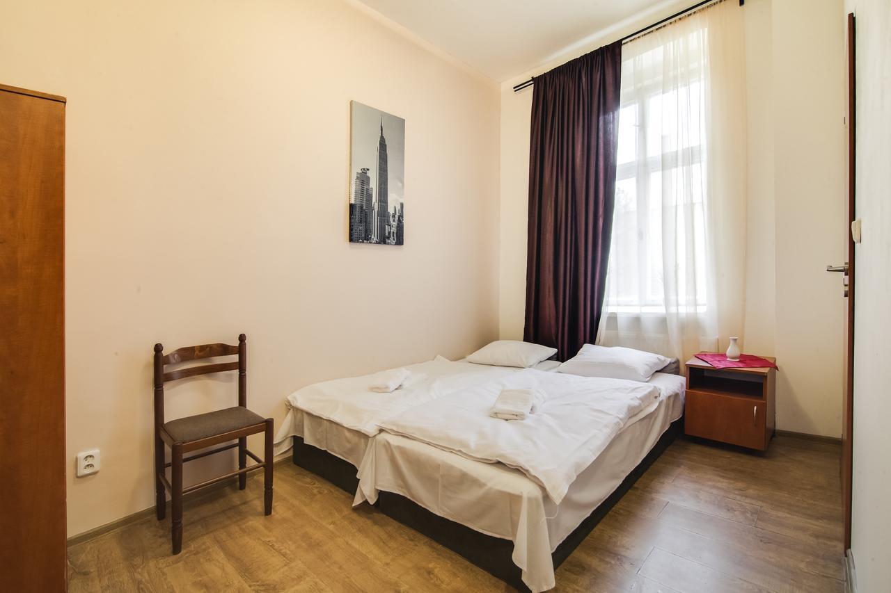 Aparthotel Zarra Prag Exterior foto