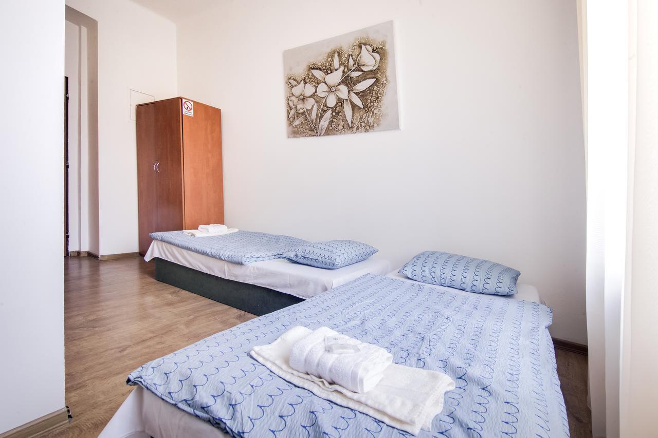 Aparthotel Zarra Prag Zimmer foto