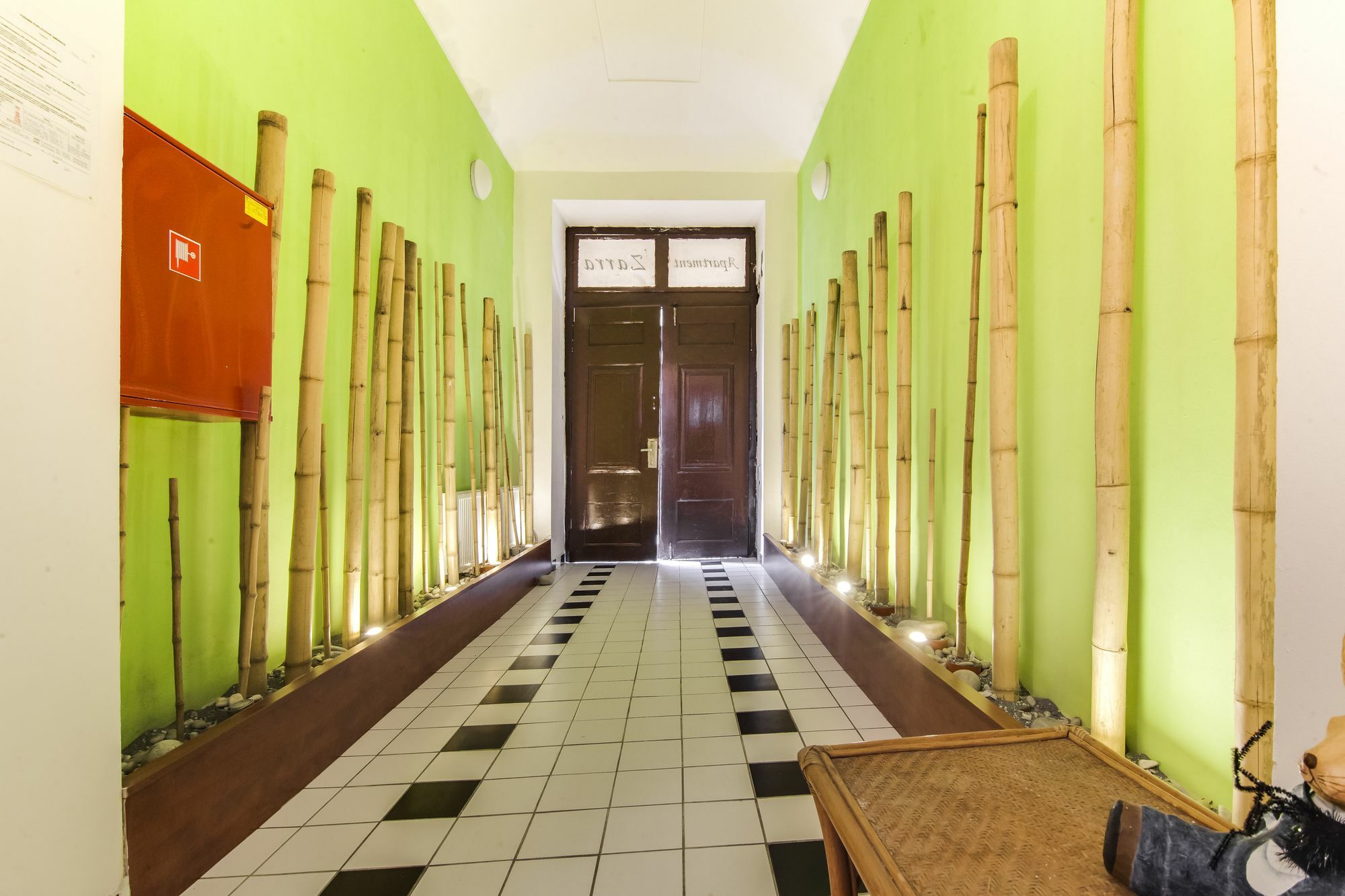 Aparthotel Zarra Prag Exterior foto